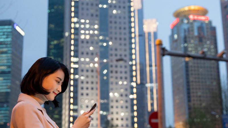 如何选择合适的软硬件批发供应商：关键要素解析**